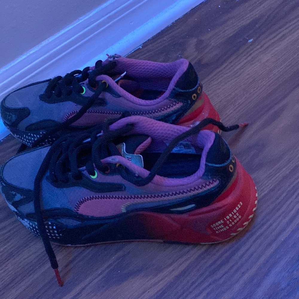 Puma Sonic Running shoes.